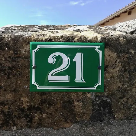 D'hôtes Le Clos 3*